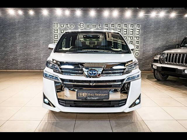 Used 2022 Toyota Vellfire in Delhi