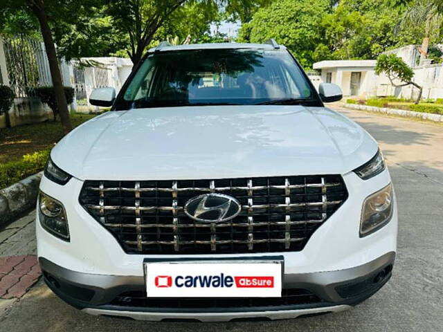 Used Hyundai Venue [2019-2022] SX 1.5 CRDi Dual Tone [2020-2020] in Lucknow