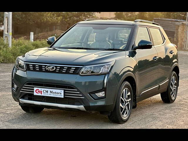 Used Mahindra XUV300 [2019-2024] 1.5 W8 (O) [2019-2020] in Ahmedabad