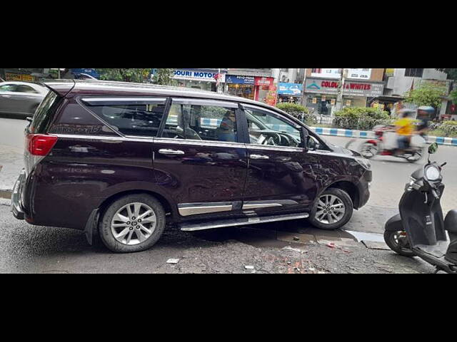 Used Toyota Innova Crysta [2016-2020] 2.4 V Diesel in Kolkata