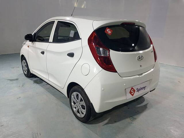 Used Hyundai Eon Magna + in Kochi