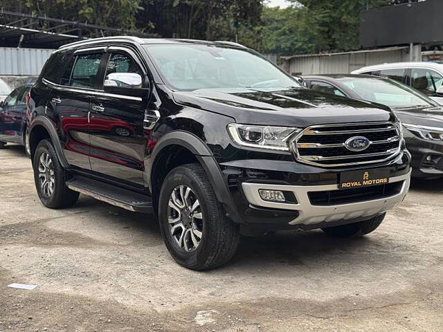 Used 2020 Ford Endeavour in Pune