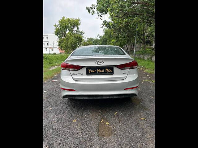 Used Hyundai Elantra SX (O) 2.0 AT in Delhi