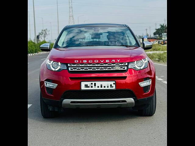 Used 2017 Land Rover Discovery in Surat