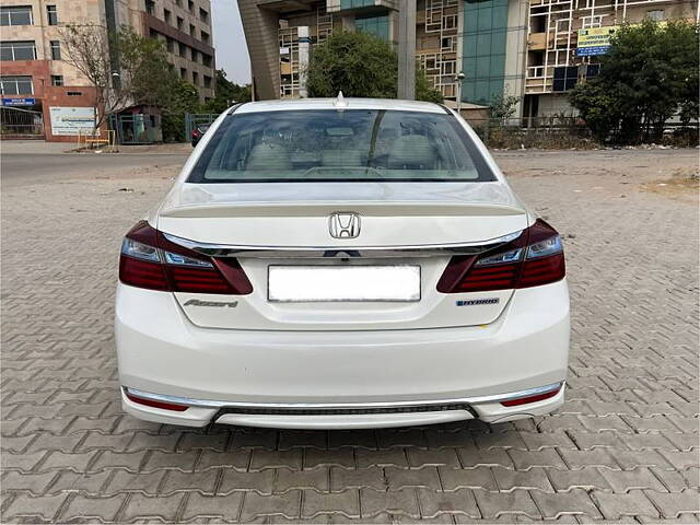 Used Honda Accord Hybrid in Delhi