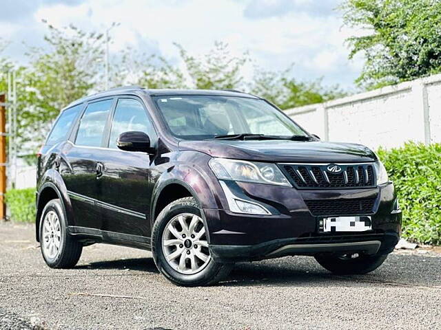 Used Mahindra XUV500 [2015-2018] W10 AWD in Surat