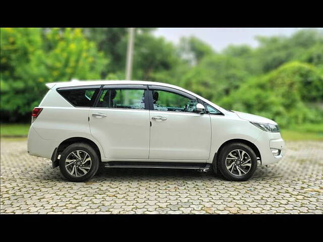 Used Toyota Innova Crysta VX 2.4 8 STR in Ahmedabad