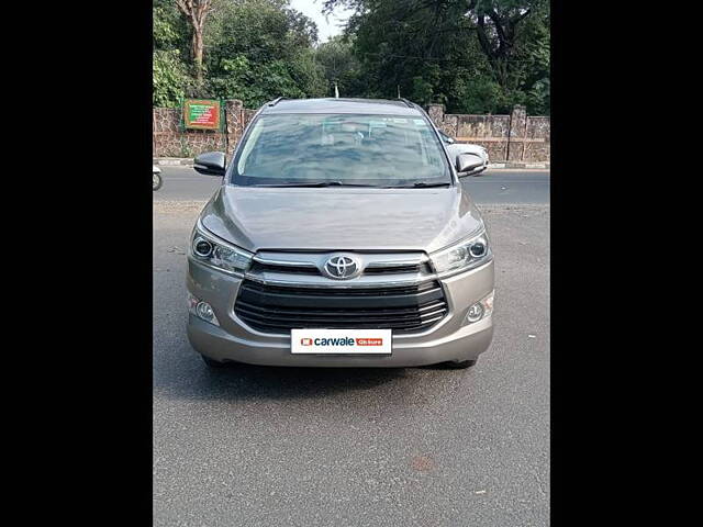 Used 2016 Toyota Innova Crysta in Delhi