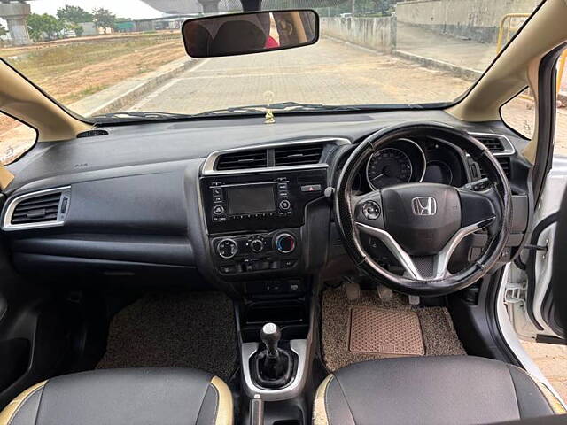 Used Honda Jazz [2015-2018] SV Petrol in Ahmedabad