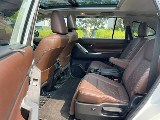 Used Toyota Innova Hycross ZX Hybrid 7 STR in Mumbai