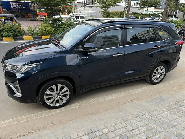 Used Toyota Innova Hycross ZX Hybrid 7 STR in Hyderabad