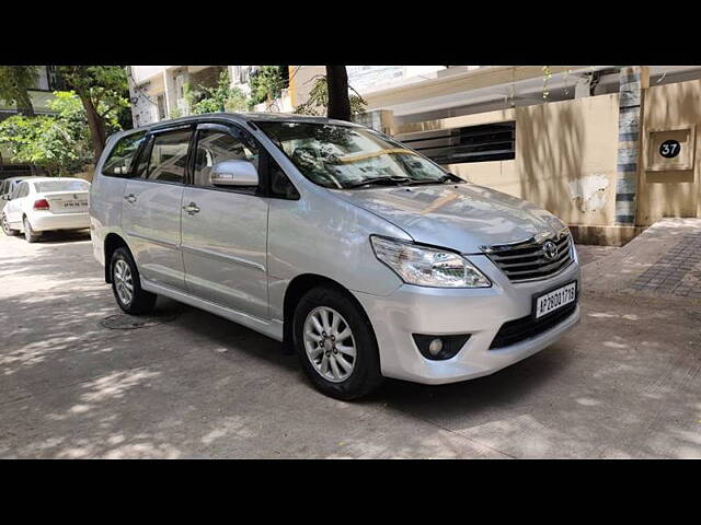 Used Toyota Innova [2009-2012] 2.5 VX 8 STR BS-IV in Hyderabad