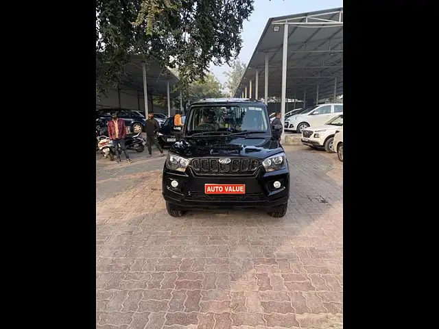Used 2018 Mahindra Scorpio in Lucknow