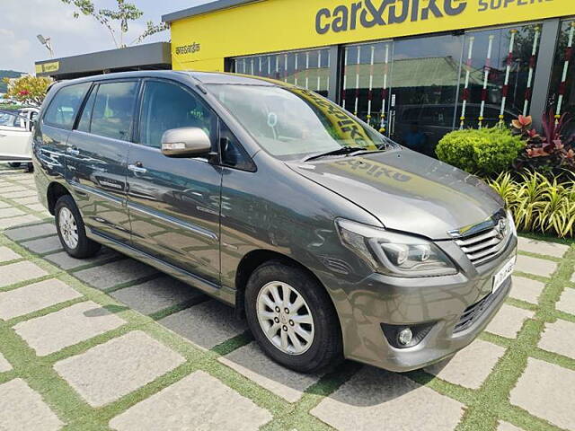 Used Toyota Innova [2005-2009] 2.5 V 7 STR in Pune