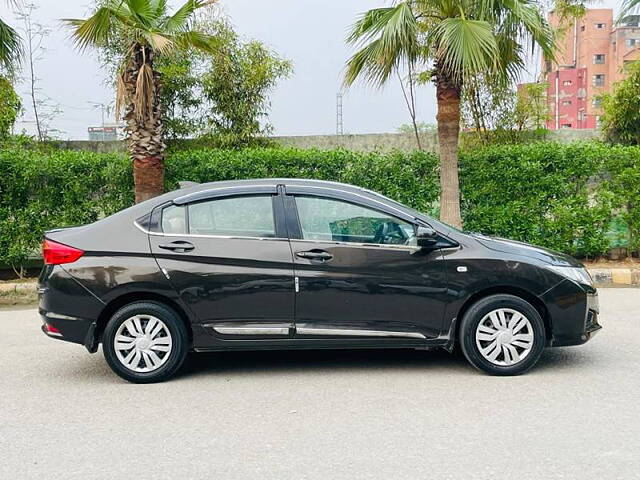 Used Honda City 4th Generation SV Petrol [2017-2019] in Delhi