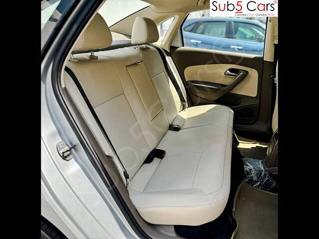 Used Skoda Rapid [2015-2016] 1.6 MPI Style Plus AT in Hyderabad