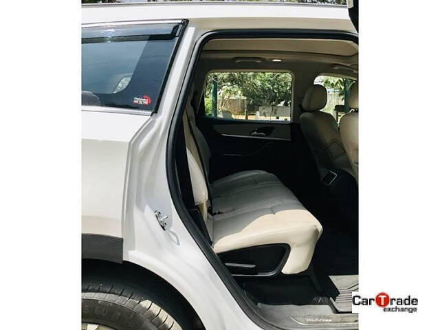 Used Mahindra XUV700 AX 7 Diesel MT Luxury Pack 7 STR [2021] in Bangalore