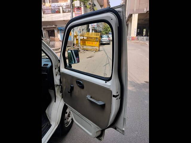 Used Maruti Suzuki Eeco [2010-2022] 5 STR WITH A/C+HTR CNG [2017-2019] in Delhi