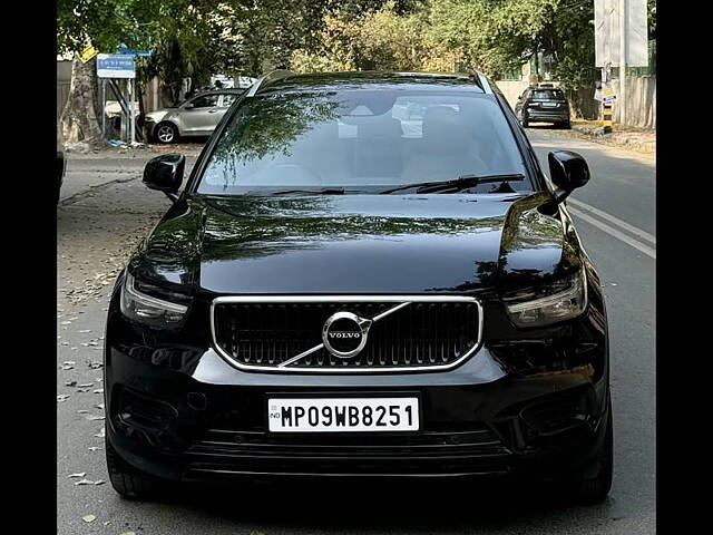 Used 2019 Volvo XC40 in Delhi