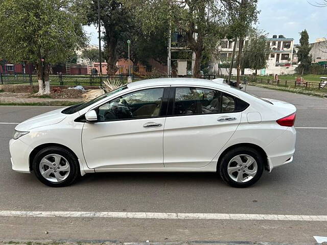 Used Honda City [2011-2014] 1.5 V MT in Chandigarh