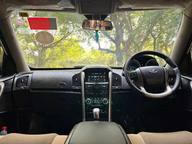 Used Mahindra XUV500 W7 [2018-2020] in Delhi