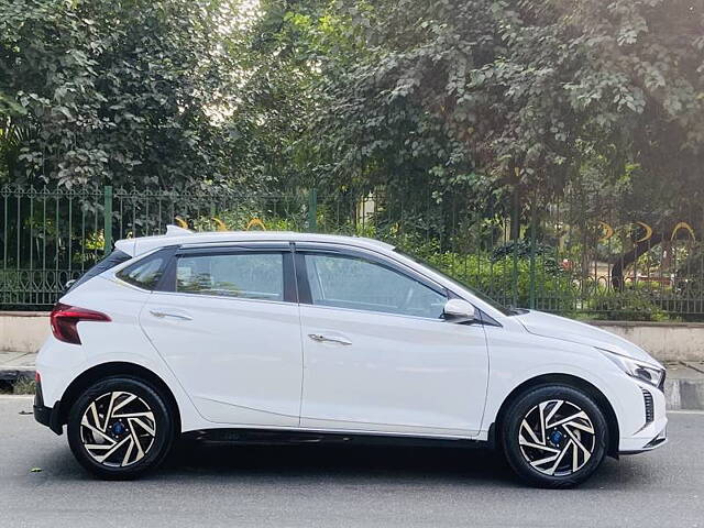 Used Hyundai i20 [2020-2023] Asta 1.2 MT [2020-2023] in Delhi