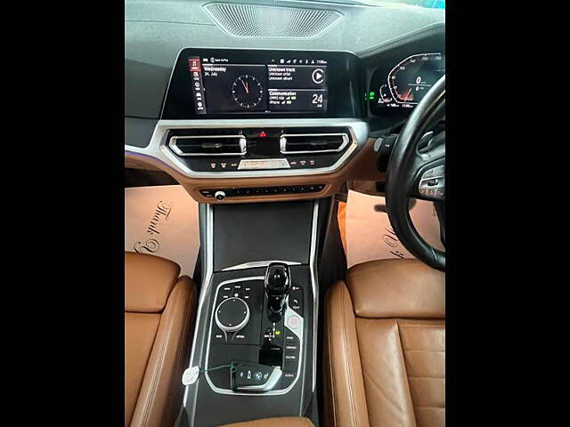 Used BMW 3 Series 320d Luxury Edition in Pune