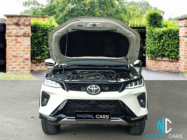 Used Toyota Fortuner [2016-2021] 2.7 4x2 AT [2016-2020] in Delhi