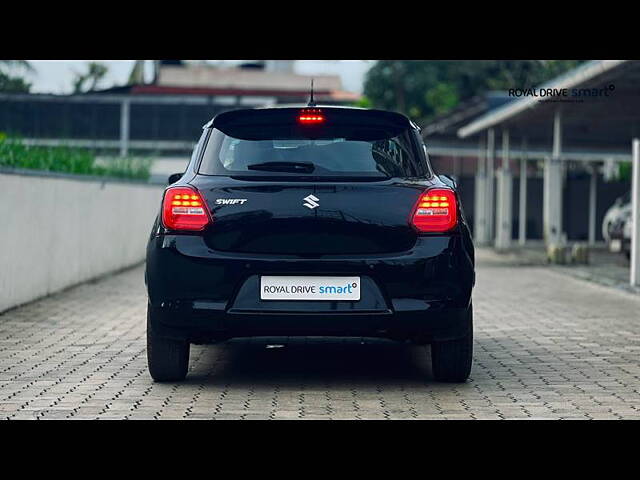 Used Maruti Suzuki Swift [2021-2024] ZXi in Kochi