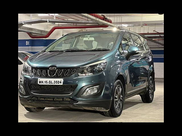 Used Mahindra Marazzo [2018-2020] M8 7 STR in Mumbai