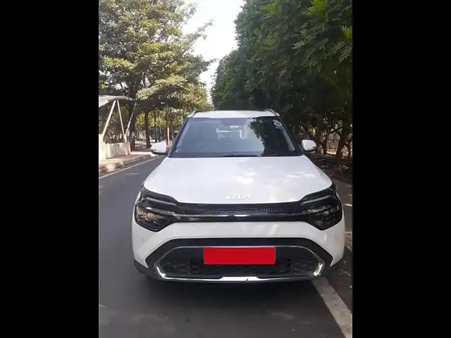 Used 2022 Kia Carens in Hyderabad