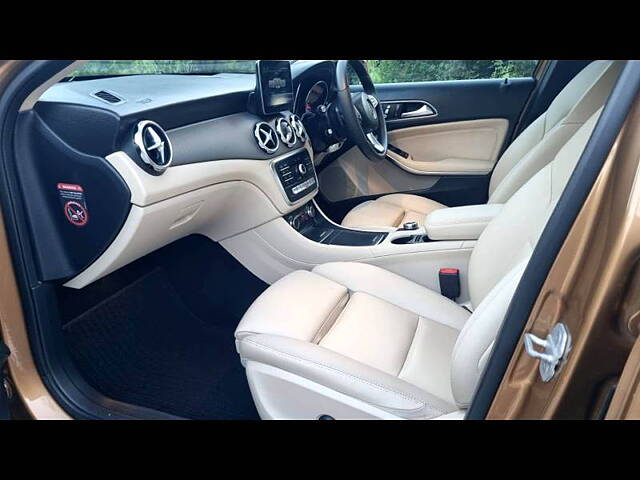 Used Mercedes-Benz GLA [2017-2020] 200 Sport in Delhi