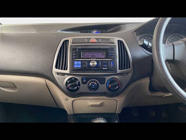 Used Hyundai i20 [2010-2012] Magna 1.2 in Ahmedabad