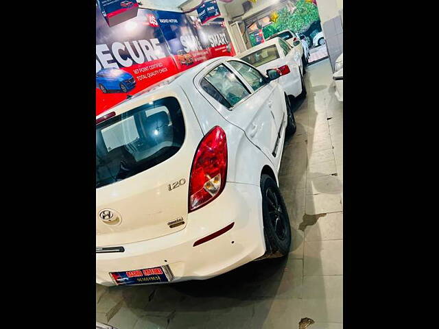 Used Hyundai i20 [2010-2012] Sportz 1.4 CRDI in Kanpur