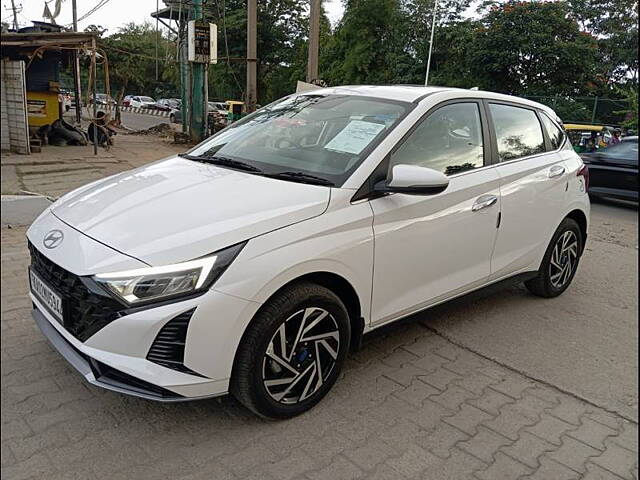 Used Hyundai i20 [2020-2023] Asta 1.2 MT [2020-2023] in Bangalore