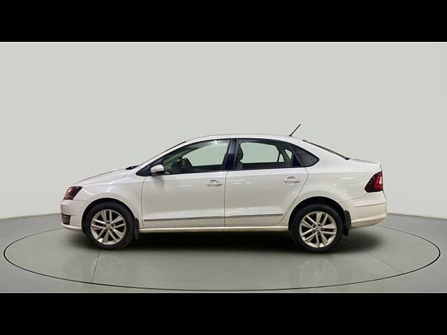 Used Skoda Rapid Style 1.6 MPI in Mumbai