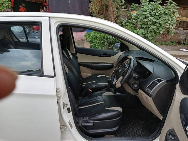 Used Hyundai i20 [2010-2012] Sportz 1.4 CRDI in Mumbai