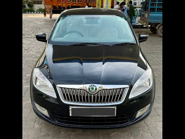 Used 2013 Skoda Rapid in Raipur