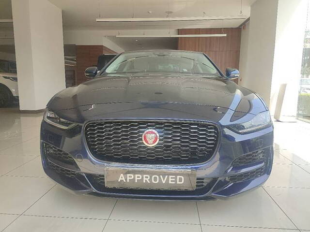 Used Jaguar XE SE in Gurgaon