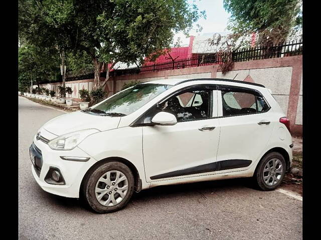 Used Hyundai Grand i10 Sportz (O) 1.2 Kappa VTVT [2017-2018] in Delhi