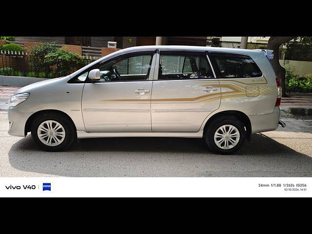 Used Toyota Innova [2009-2012] 2.5 GX 8 STR BS-IV in Bangalore