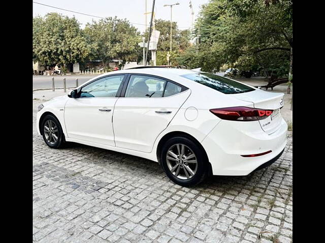 Used Hyundai Elantra SX (O) 2.0 AT in Delhi