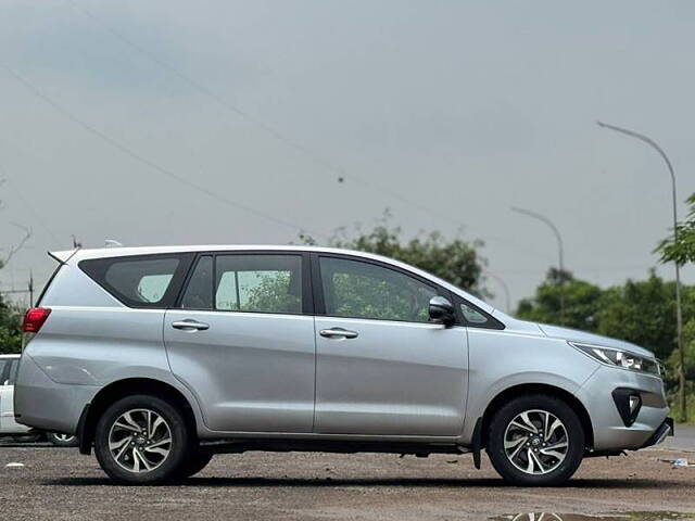 Used Toyota Innova Crysta [2016-2020] 2.8 GX AT 7 STR [2016-2020] in Surat