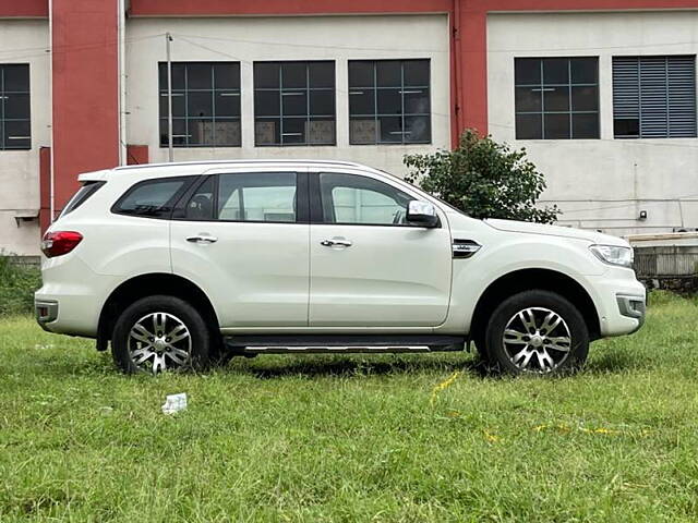 Used Ford Endeavour [2016-2019] Titanium 3.2 4x4 AT in Delhi