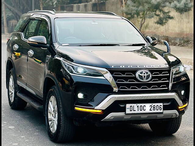 Used Toyota Fortuner 4X4 AT 2.8 Diesel in Delhi