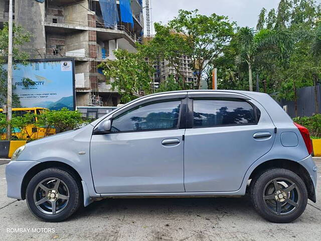 Used Toyota Etios Liva [2011-2013] G in Mumbai