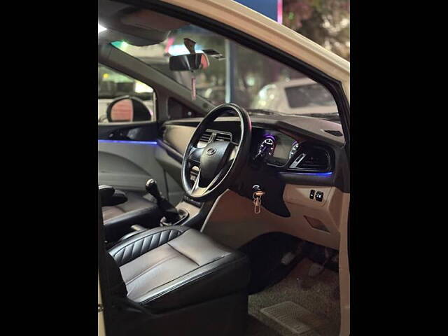 Used Mahindra Marazzo [2018-2020] M2 8 STR in Ahmedabad