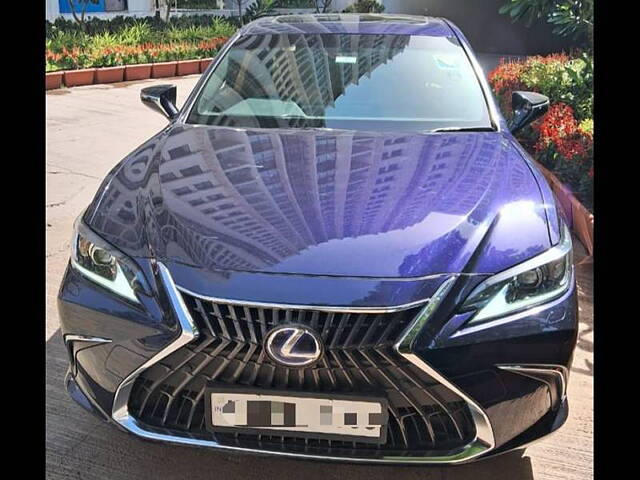 Used 2022 Lexus ES in Mumbai