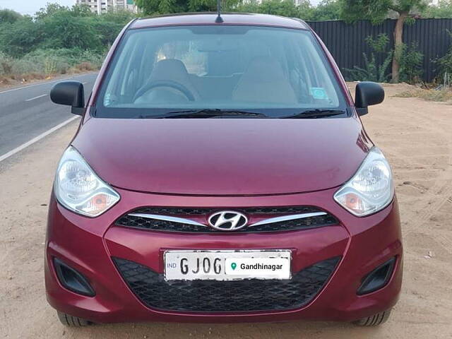 Used 2014 Hyundai i10 in Gandhinagar