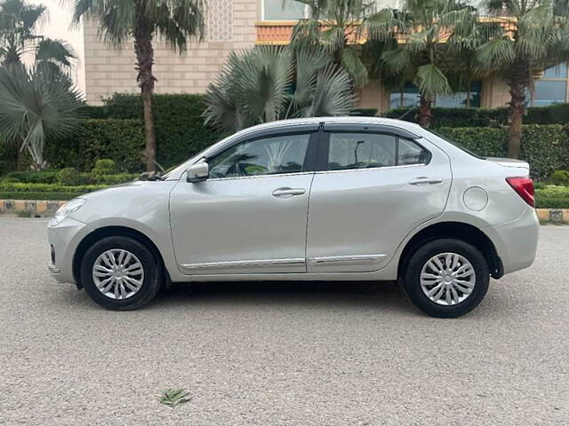 Used Maruti Suzuki Dzire [2017-2020] VDi AMT in Delhi